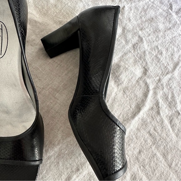 Talbots Black Leather Peep Toe Heels 7.5B - Picture 4 of 12